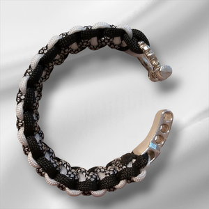 Paracord karkötő - ékszer - karkötő - fonott karkötő - Meska.hu