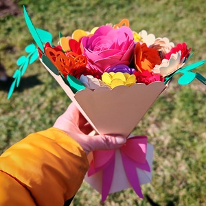 Papír virágcsokor  - otthon & életmód - virágdekoráció - virágdíszek - asztali virágdísz - Meska.hu