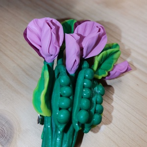 Bross csokor borsó  - ékszer - kitűző és bross - kitűző - Meska.hu