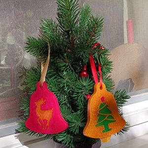 Karácsonyfa díszek. Kézimunka. Epoxi. Karácsony. Az ár 1 darab.  - Meska.hu