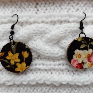 Elegáns, virágos, fa sáltű és fülbevaló szett - ékszer - ékszerszett - Meska.hu