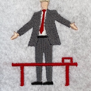 Hímzett póló, Arséne Wenger az Old Traffordon - '09 - ruha & divat - férfi ruha - póló - Meska.hu