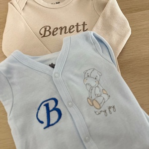 Egyedileg hímzett Body - ruha & divat - babaruha & gyerekruha - body - Meska.hu