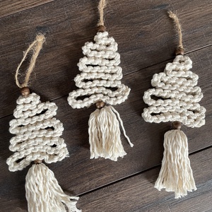 Makramé karácsonyfa dísz  - Meska.hu