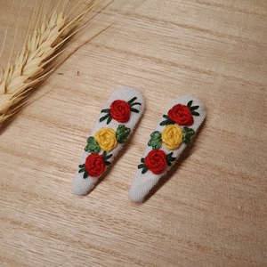 Nyári rózsa trió hajcsat - Meska.hu