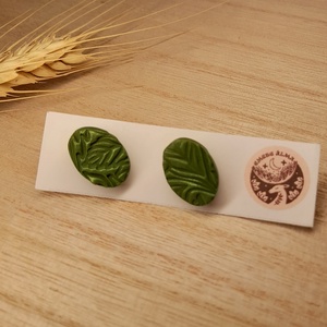 Zöld ovális bedugós fülbevaló - Meska.hu