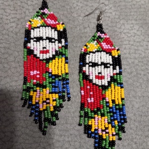 Frida Kahlo gyöngy fülbevaló - ékszer - fülbevaló - lógó fülbevaló - Meska.hu