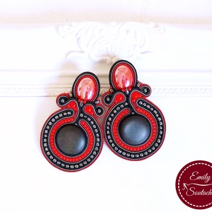 Elegáns piros-fekete sujtás fülbevaló alkalmi, Ékszer, Fülbevaló, Klipsz, Ékszerkészítés, Gyöngyfűzés, gyöngyhímzés, MESKA