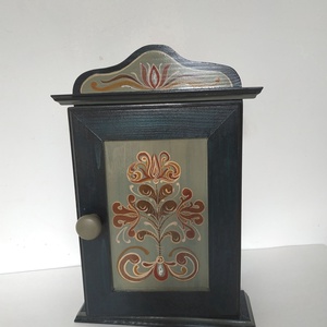 Kulcstartó szekrény- kézzel festett- Rétfalu - otthon & életmód - dekoráció - fali és függő dekoráció - fali kulcstartó - Meska.hu