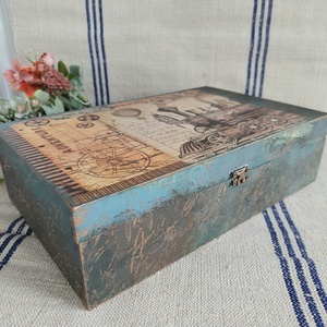 Vintage stílusú gőzmozdonyos doboz - díszdoboz - zöld- kék-arany  szín - otthon & életmód - lakástextil - varrókellék - Meska.hu