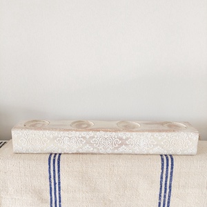 Fa adventi asztalközép  asztaldísz gyertyatartó- koptatott fehér  - esküvő - dekoráció - gyertya & gyertyatartó - Meska.hu