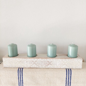 Fa adventi asztalközép  asztaldísz gyertyatartó- koptatott fehér , Esküvő, Dekoráció, Gyertya & Gyertyatartó, Festett tárgyak, MESKA