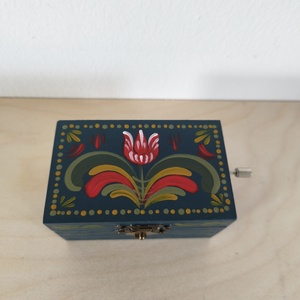 Zenedoboz- hartai népi mintával - otthon & életmód - dekoráció - asztal és polc dekoráció - zenedoboz - Meska.hu