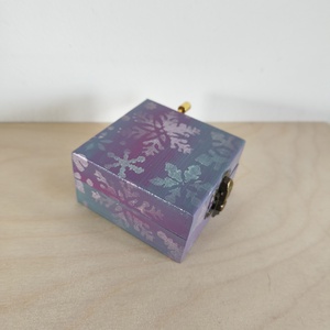 Zenedoboz- karácsonyi jégvarázs- Let it go - otthon & életmód - dekoráció - asztal és polc dekoráció - zenedoboz - Meska.hu