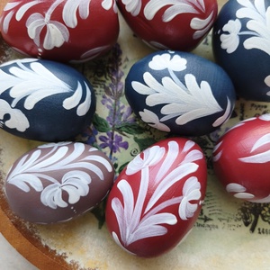 Kézzel festett fa tojás 8 db vegyes - otthon & életmód - dekoráció - asztal és polc dekoráció - asztaldísz - Meska.hu