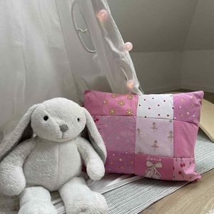  Gyerek párna. Díszpárna, emlékpárna, gyerekruhákból - otthon & életmód - lakástextil - párna & párnahuzat - Meska.hu