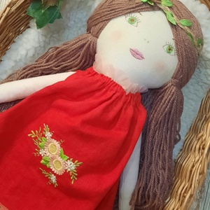 Baba,Textil baba, Játékbaba, fonal hajú Piroska - játék & sport - baba & babaház - öltöztethető baba - Meska.hu
