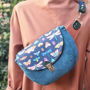 Testtáska,Enani táska  - Meska.hu