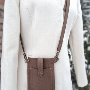 Bőr kistáska/telefontáska - Meska.hu