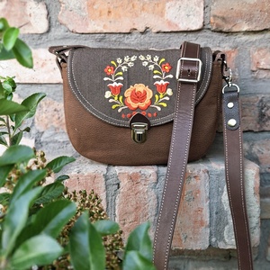 Crossbody, Enani táska, vállon átvethető kistáska. - Meska.hu