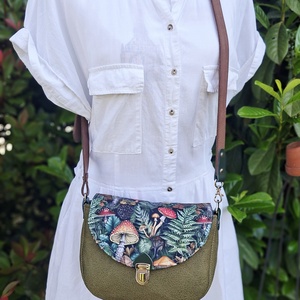 Crossbody, Enani táska, vállon átvethető kistáska. - Meska.hu