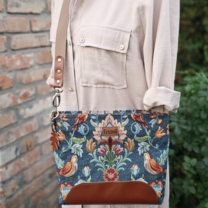 Enani táska, crossbody - Meska.hu