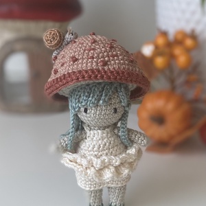 Moha, az őszi erdő gombalánya, Játék & Sport, Baba & babaház, Baba, Hímzés, Horgolás, MESKA