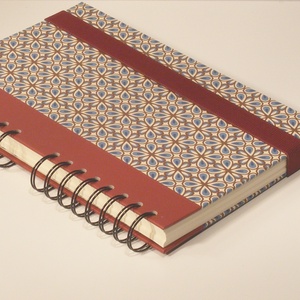 Spirálfüzet kemény borítóval, spirálozott jegyzetfüzet, notesz, gumival, retro motívum -  - Meska.hu