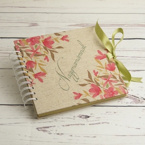 Egyedi felirattal, névvel is kérhető fotóalbum, spirál scrapbook album. Ajándék Anyák napjára. Virágmintás vászon borító - Meska.hu