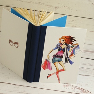Napló trendi lányoknak, A5 notesz vászon gerinccel, csajos, nőcis, shoppingolós jegyzetfüzet. Névvel, egyedi felirattal - otthon & életmód - papír, írószer - jegyzetfüzet & napló - Meska.hu