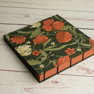 Egyedi felirattal, névvel is kérhető fotóalbum pipacsokkal, kopt fűzéssel. Pipacsos fényképalbum, scrapbook, emlékalbum - otthon & életmód - papír, írószer - album & fotóalbum - Meska.hu