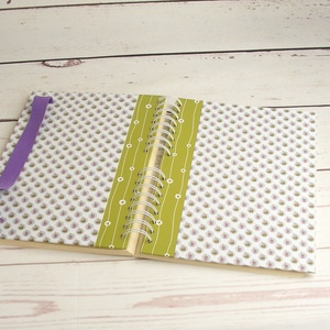 Teázós (csészék és szívecskék) spirálfüzet nyomtatott kemény borítóval, spirálozott gumis jegyzetfüzet. Névre szólóan is - otthon & életmód - papír, írószer - jegyzetfüzet & napló - Meska.hu