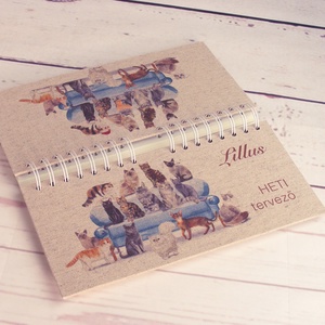 Cicás heti tervező, egyszerű spirálozott napló elöl-hátul cicákkal, egy oldal egy hét, két évre szóló macskás naptár - otthon & életmód - papír, írószer - naptár & tervező - Meska.hu