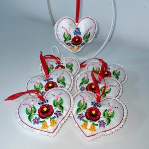 Kalocsai hímzett filc dísz - Meska.hu