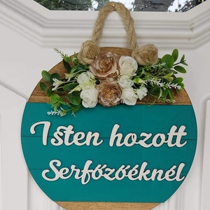 Türkiz névre szóló kopogtató , Otthon & Életmód, Dekoráció, Ajtó- és ablak dekoráció, Ajtódísz & Kopogtató, Famegmunkálás, Virágkötés, MESKA