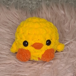 horgolt csibe, közepes méretű  - Meska.hu