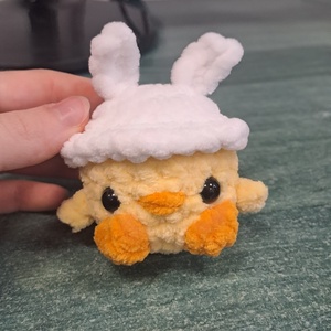 Horgolt csibe - Meska.hu