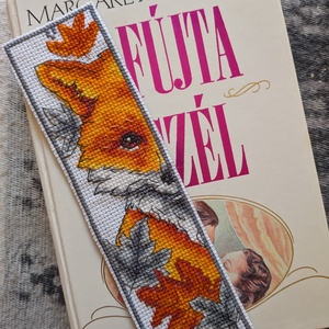 Keresztszemes könyvjelző - őszi hangulatú, róka mintával - Meska.hu