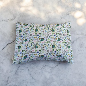 Párna cserélhető gyógynövényes illat tasakkal - Meska.hu