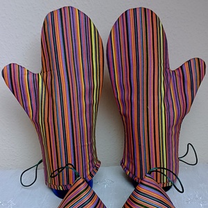  Edényfogó kesztyű 1pár, és egy pár fedő és fülefogó színes csikos  - otthon & életmód - konyhafelszerelés, tálalás - konyhai textil - edényfogó & edényfedő - Meska.hu