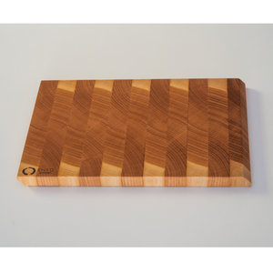 Bütüs Cseresznyefa Vágódeszka � 26 x 16 x 1,5 cm, Otthon & Életmód, Konyhafelszerelés, tálalás, Sütés, főzés, Vágódeszka, Famegmunkálás, MESKA