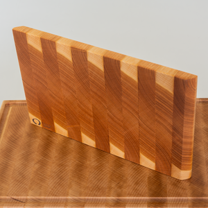 Bütüs Cseresznyefa Vágódeszka � 26 x 16 x 1,5 cm - otthon & életmód - konyhafelszerelés, tálalás - sütés, főzés - vágódeszka - Meska.hu