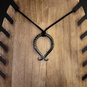 Kovácsolt Medál �L. Omega, Ékszer, Nyaklánc, Medál, Kovácsoltvas, MESKA