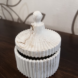 Jesmonite ékszertartó - ékszer - ékszertartó - ékszerdoboz - Meska.hu