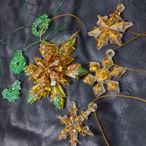 Arany Smaragdzöld karácsonyfadísz szett - karácsony - karácsonyi lakásdekoráció - karácsonyfadíszek - Meska.hu