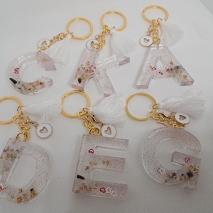 D betű (nőnap valentin) - táska & tok - kulcstartó & táskadísz - kulcstartó - Meska.hu