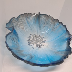 Kézműves epoxigyanta dekor tál � kék-fehér színátmenet ezüst díszítéssel, Otthon & Életmód, Konyhafelszerelés, tálalás, Tálalás, Kínálótál, Mindenmás, MESKA