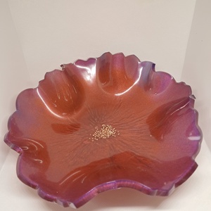 Virág formájú epoxigyanta dekor tál � pipacs ihlette színátmenet aranypelyhekkel - otthon & életmód - konyhafelszerelés, tálalás - tálalás - kínálótál - Meska.hu