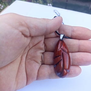 Afrikai törzsi amulett - padukfa medálos nyaklánc , Ékszer, Nyaklánc, Medálos nyaklánc, Ékszerkészítés, Famegmunkálás, MESKA