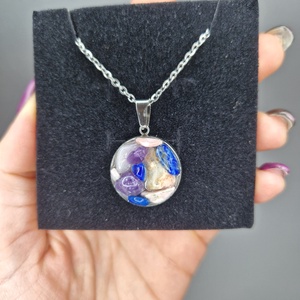 Ásványos nyaklánc nemesacéllal +ajándék jesmonite ékszertartó  - ékszer - ékszerszett - Meska.hu